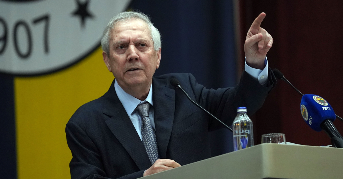 Aziz Yıldırım, Fenerbahçe'nin transfer veteknik direktör açıklaması!