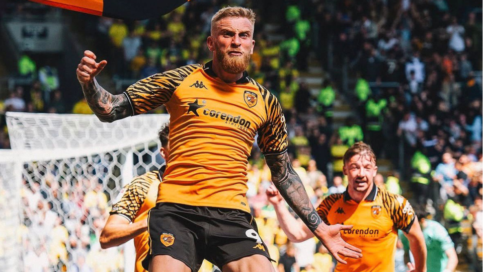 Hull City, Premier Lig'e bir adım daha yaklaştı!