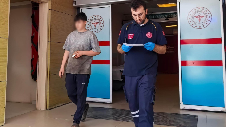 Stajyer işçinin parmağı koptu!