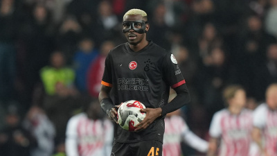 Maskenin Ardı: Solo Il Gala!
