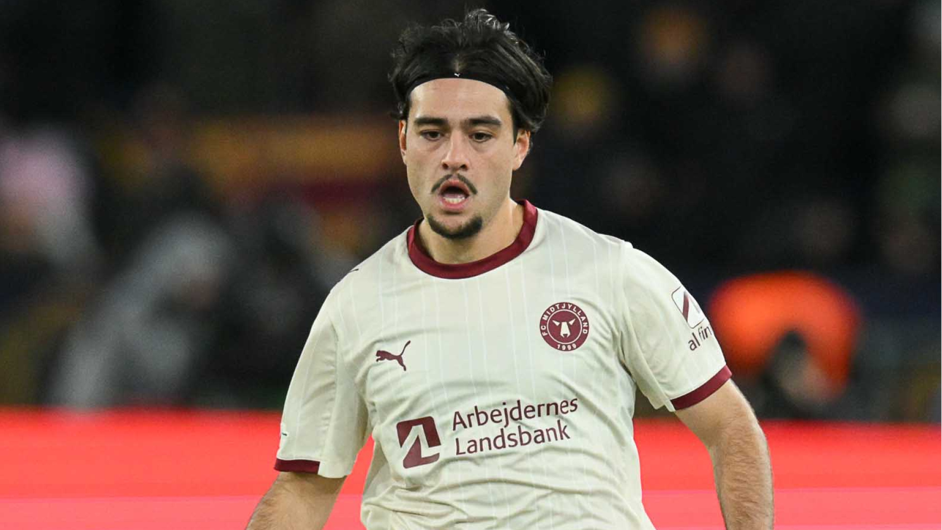 Galatasaray ve Trabzonspor Aral Şimşir için yarışıyor