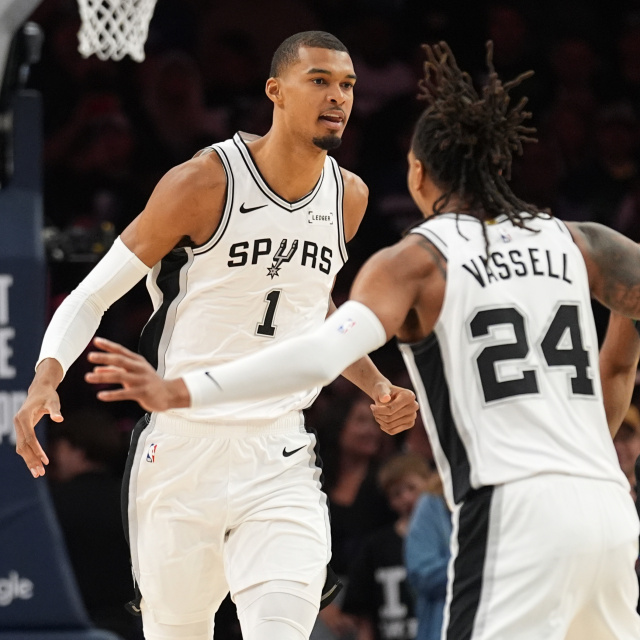 Spurs seride 3-2 öne geçti!