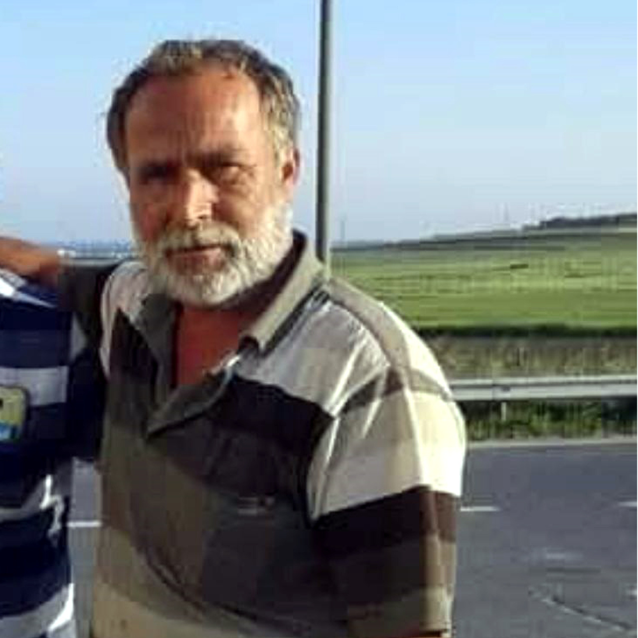 Yürürken arı soktu, öldü