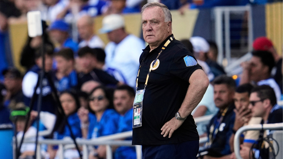 Curaçao'da yeniden Advocaat dönemi!