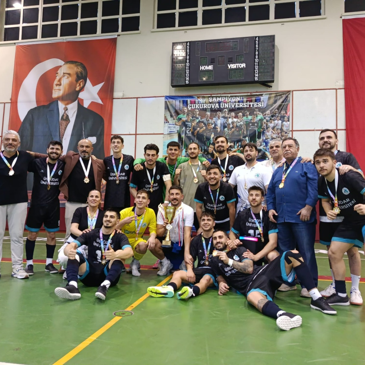 Üsküdar Üniversitesi Futsal Takımı Türkiye şampiyonu!