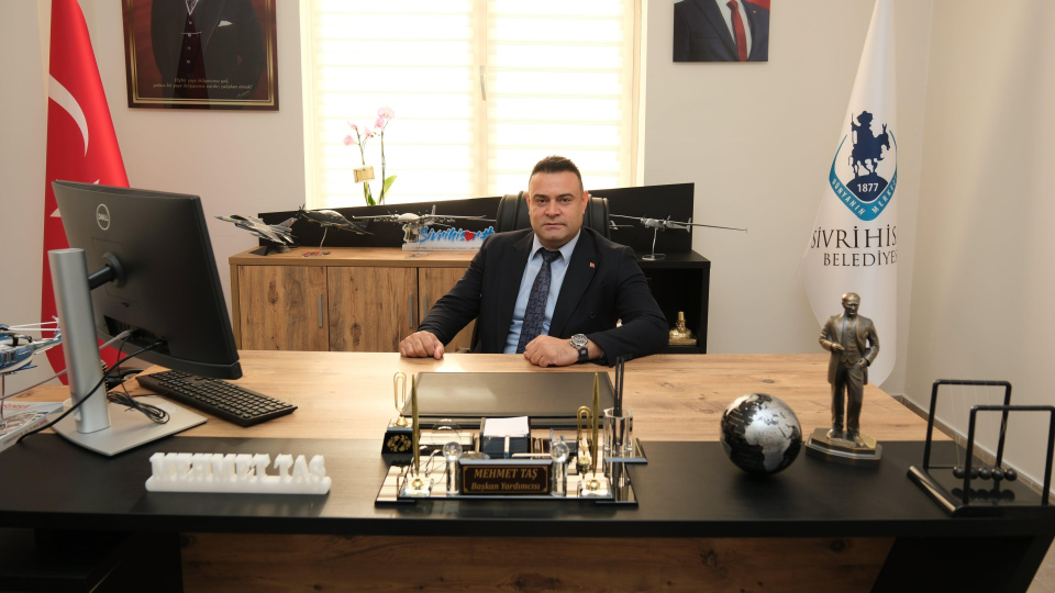 Belediye başkanına yumruklu saldırı