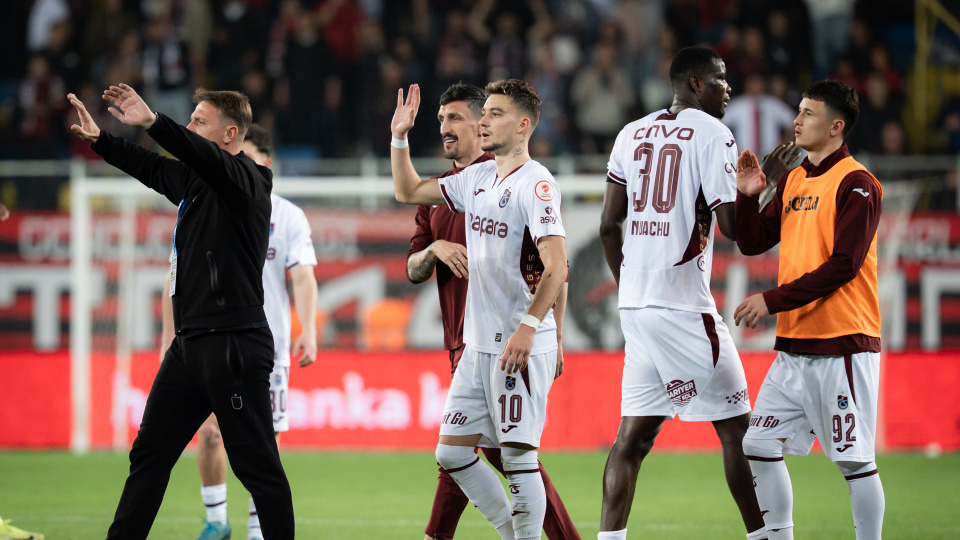 "Burada mutluyum ama kararı Trabzonspor verecek"