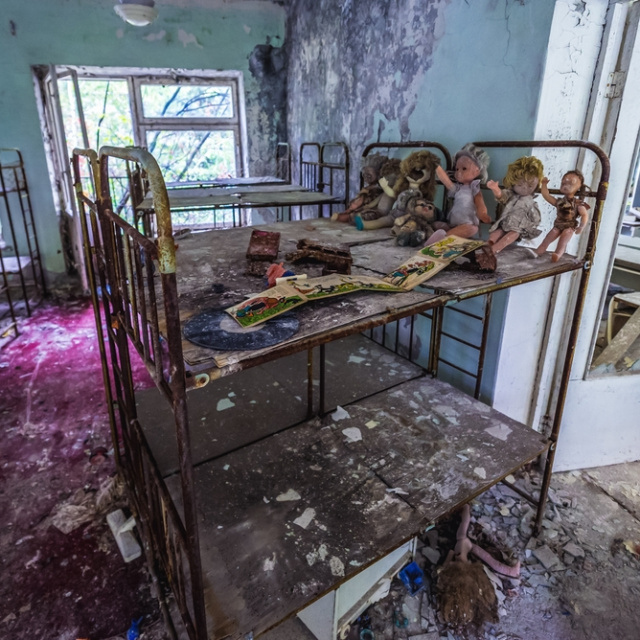 Çernobil faciasının ardından hayalet kasabaya dönen Pripyat