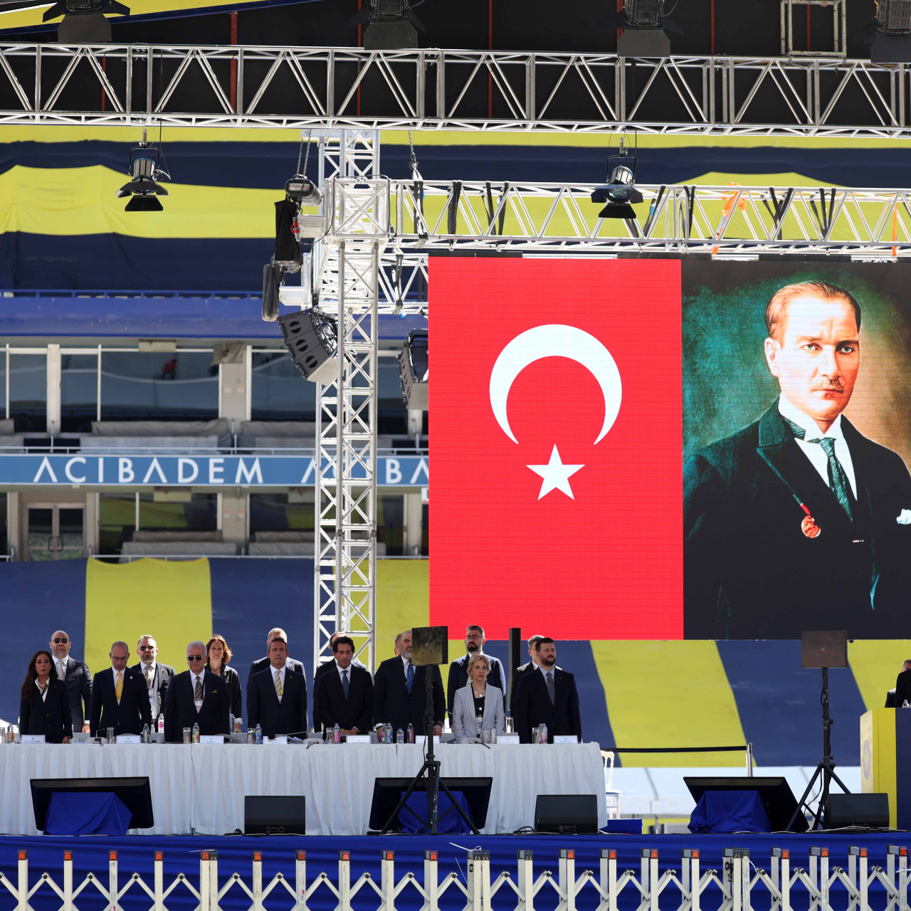 Fenerbahçe, seçim tarihini resmen ilan etti!