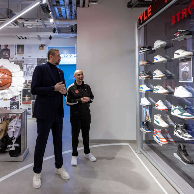 Basketbol Gelişim Merkezi'ne yeni spor mağazası