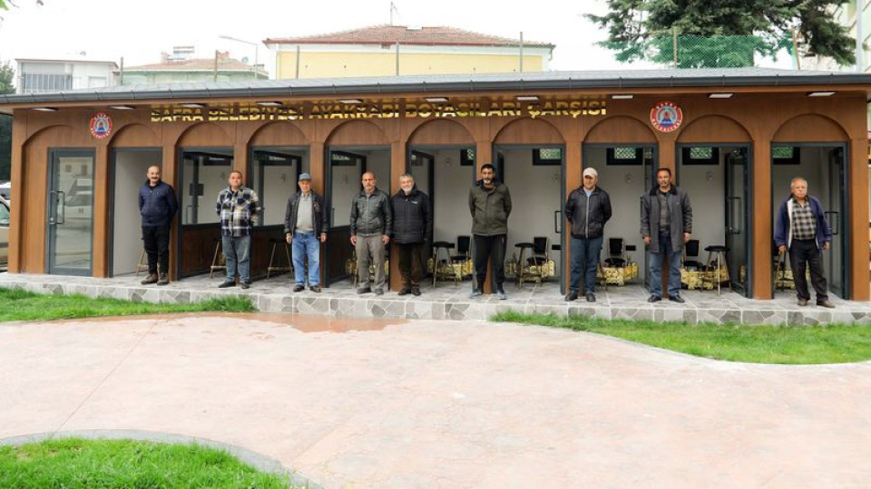 Bafra'da ayakkabı boyacılarına yeni çarşı
