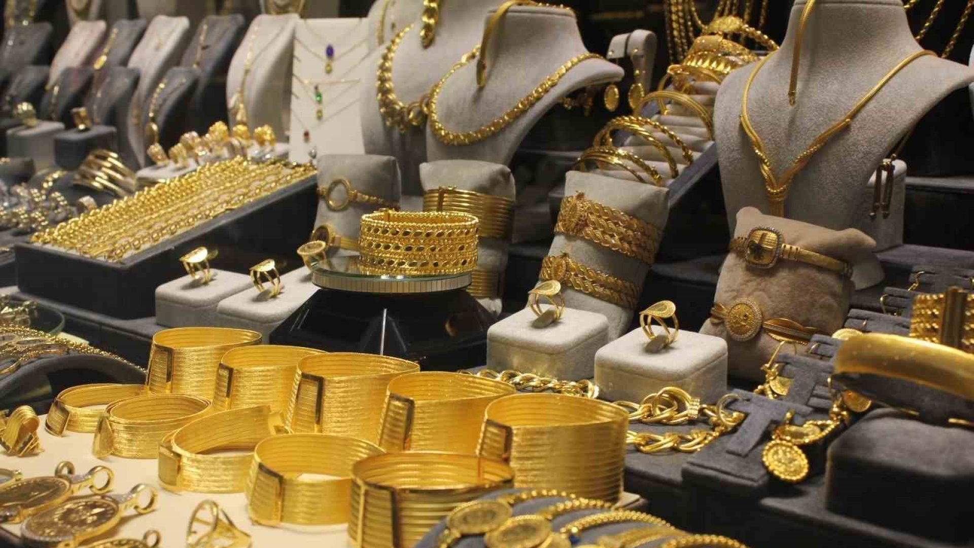 15 Mayıs 2026 Gram Altın ve Çeyrek Altın Ne Kadar? Canlı Altın Fiyatları