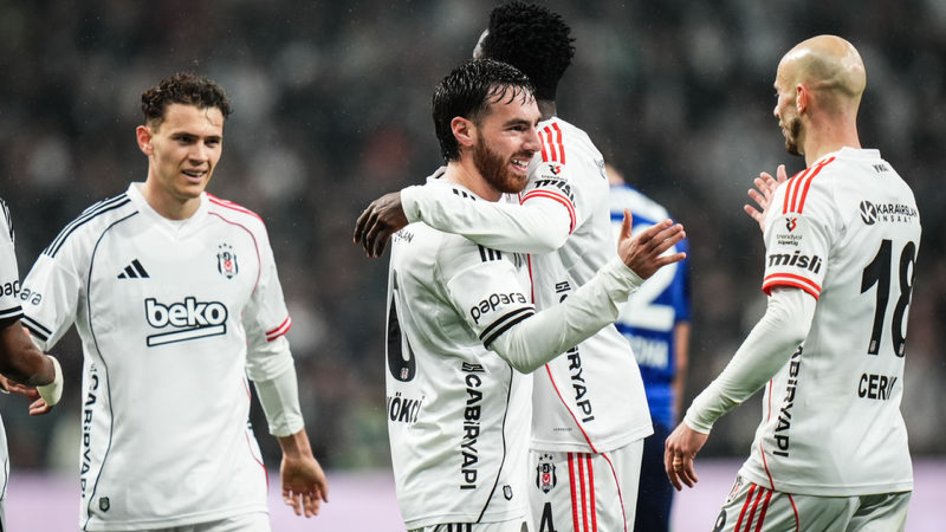 Beşiktaş, Çaykur Rizespor deplasmanında sezonu kapatıyor