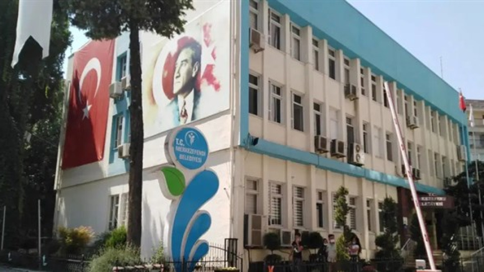 Merkezefendi Belediyesinde 13 gözaltı