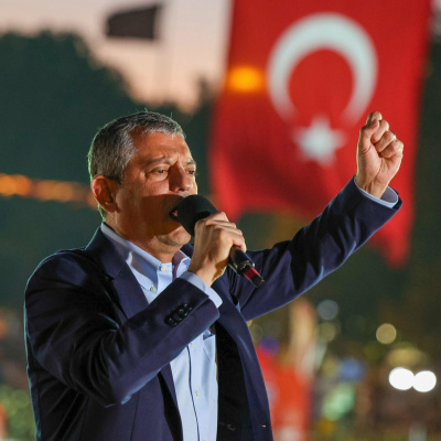Özel, iddialara yanıt verdi