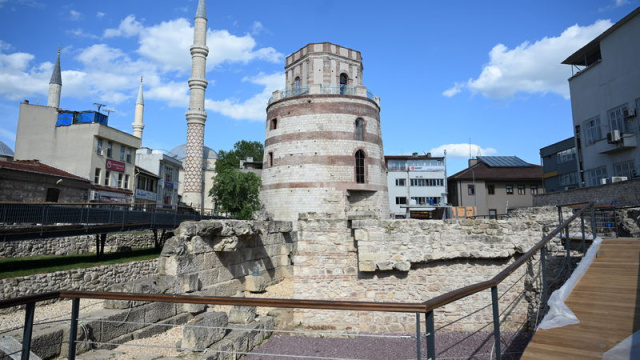 Makedon Kulesi haziranda açılıyor