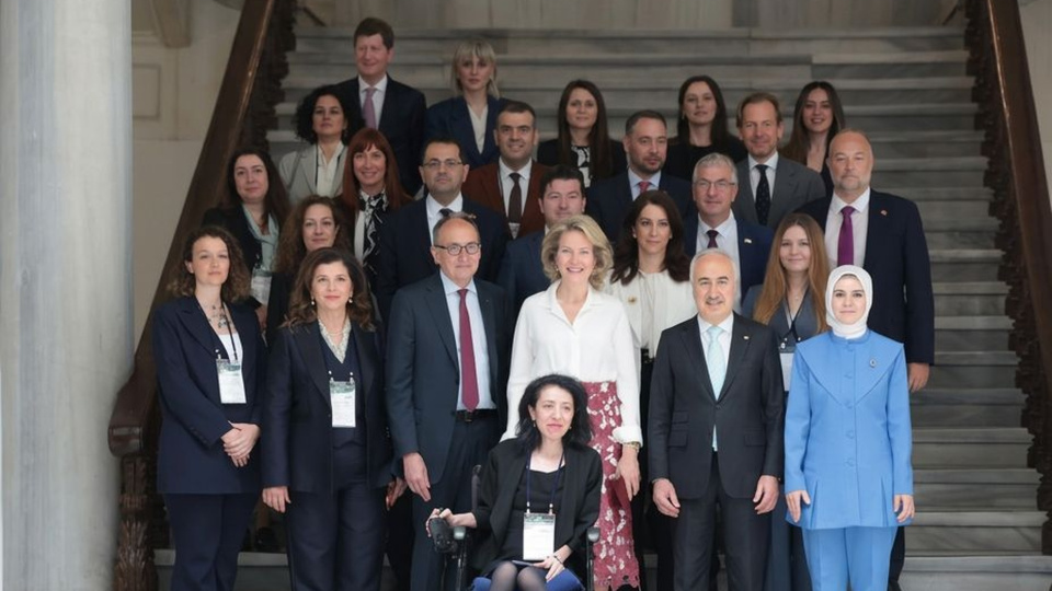 Belçika Kraliçesi Mathilde'den nadir hastalıklara destek