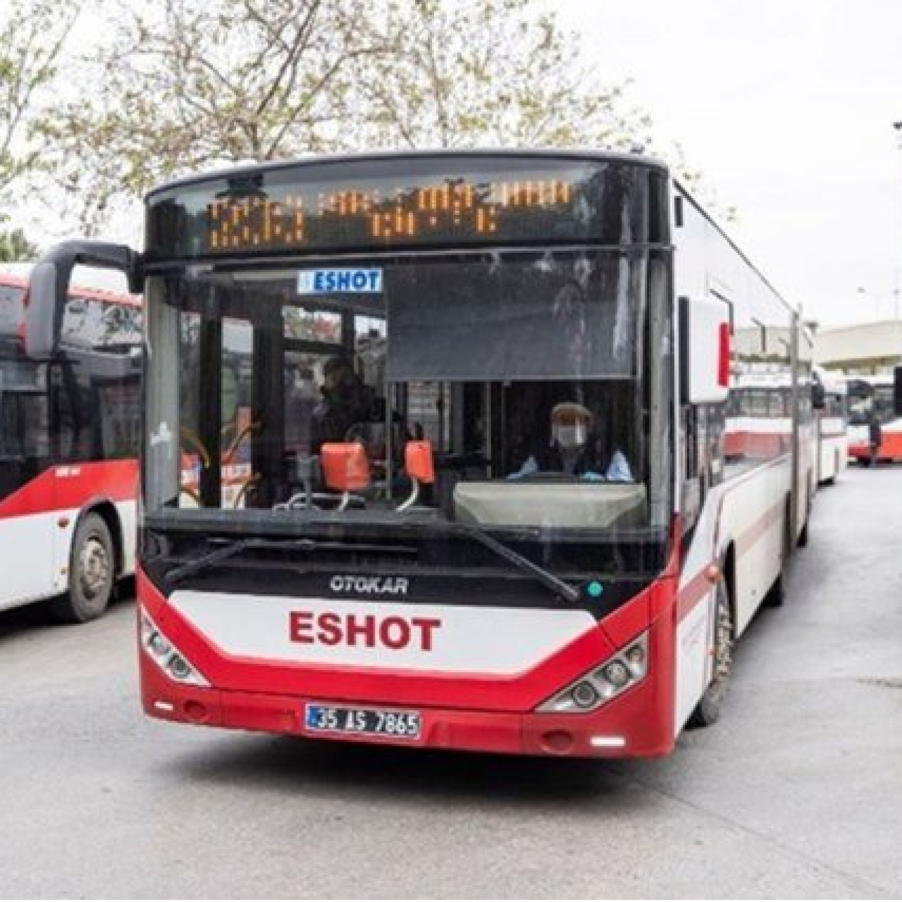 19 Mayıs İzmir’de toplu taşıma ücretsiz olacak mı?