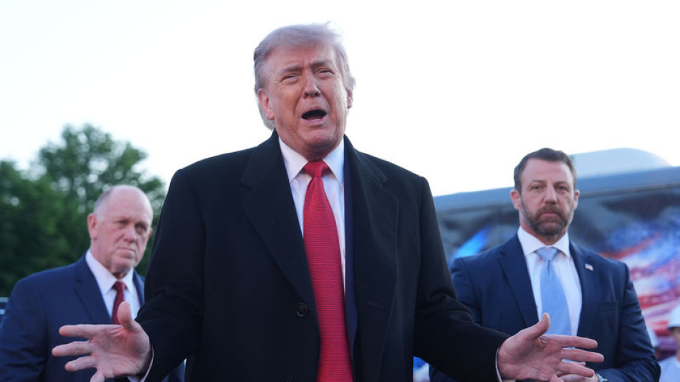 Trump: İran'da her şeyi iki günde yerle bir edebiliriz