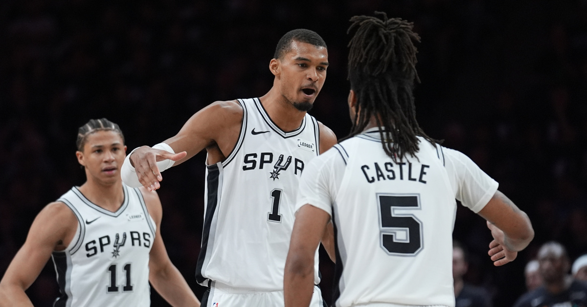 San Antonio Spurs Batı Finaline Geçti