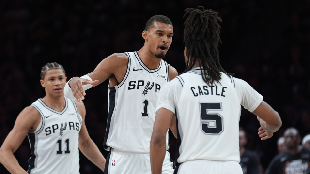Spurs konferans finaline yükseldi!