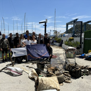 Fethiye'de deniz dibi temizliği