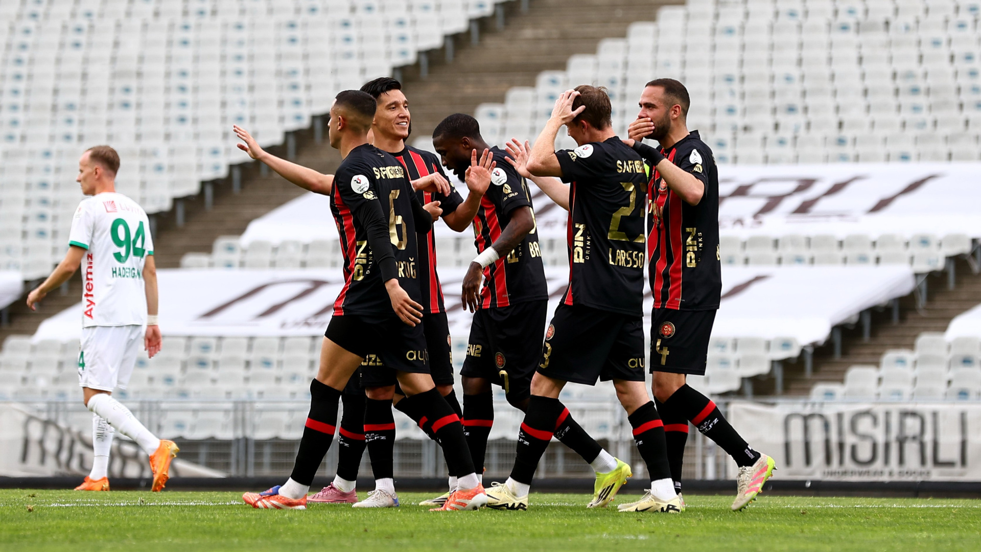 Fatih Karagümrük, Süper Lig'e galibiyetle veda etti: 2-1