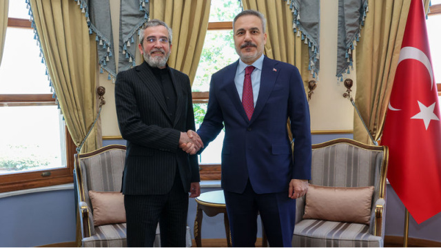 Bakan Fidan, Ali Bakıri ile görüştü