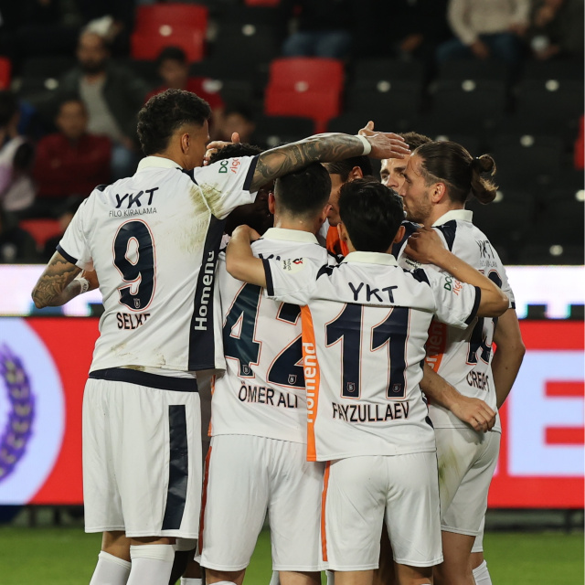 Başakşehir, Avrupa umudunu korudu!