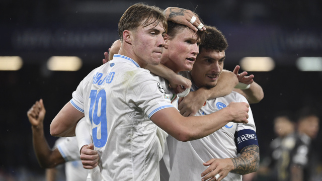 Napoli Devler Ligi'ni garantiledi!