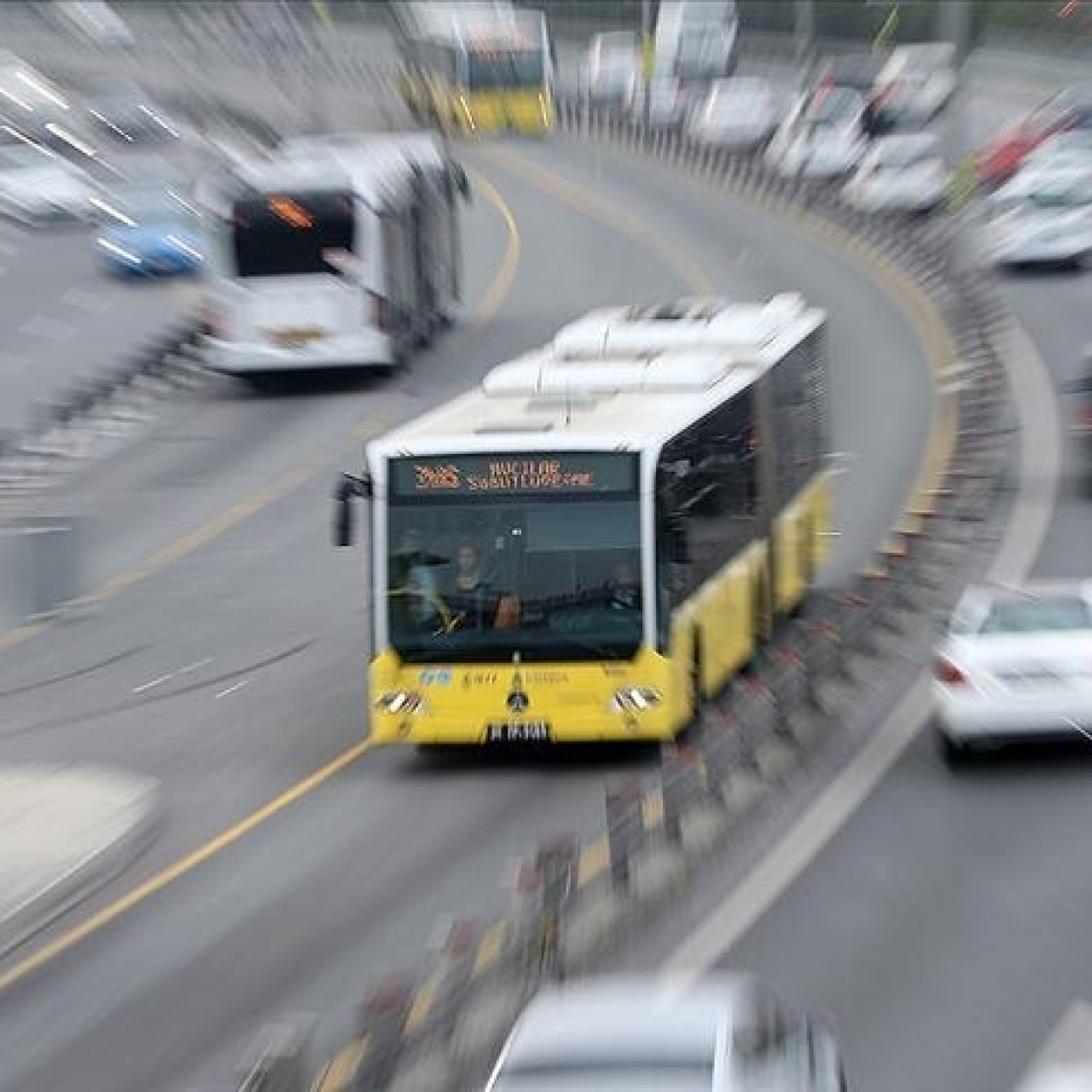 19 Mayıs otobüs, metrobüs çalışıyor mu?