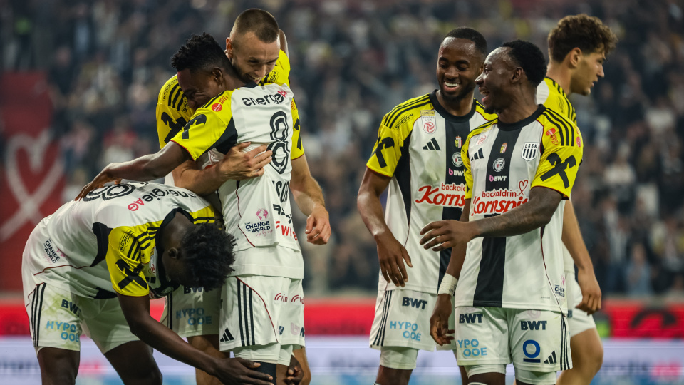 LASK Linz'den tarihi şampiyonluk!