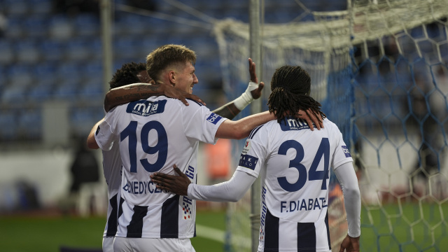G.Saray'ı mağlup eden Paşa lige tutundu!