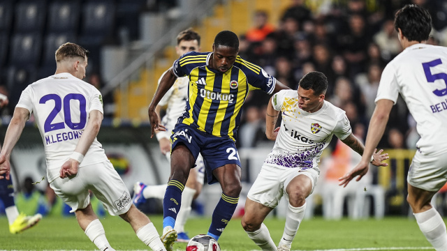 Kadıköy'de 87. dakika mucizesi: Eyüpspor ligde kaldı!