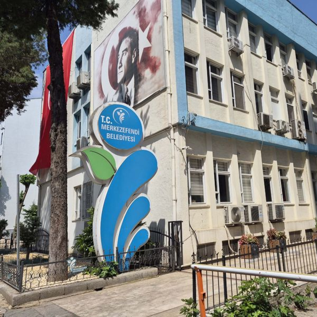 Denizli'de İhale Rüşvet Operasyonu: 13 Şüpheli Adliyeye Çıkarıldı