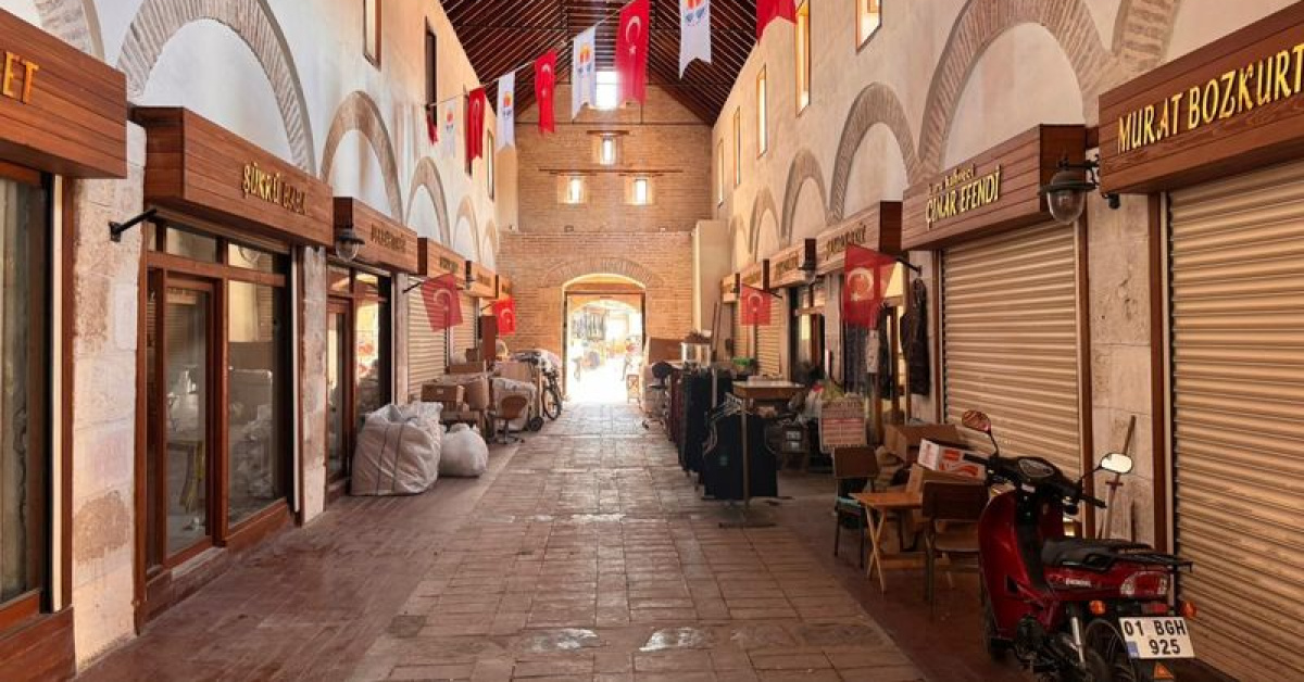 Adana Kapalı Çarşı'nda Esnafın Kötü Durumu