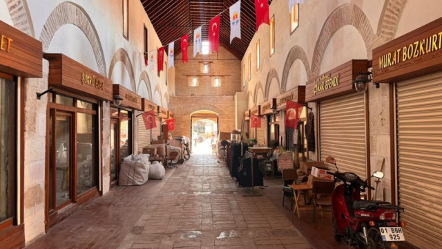 "Kapalı Çarşı adı gibi kapalı kaldı"