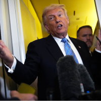 Trump'tan İran'a: Anlaşmayı imzalamak için can atıyorlar