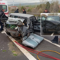 Park halindeki otomobile çarptı... Panelvan ölüm saçtı!