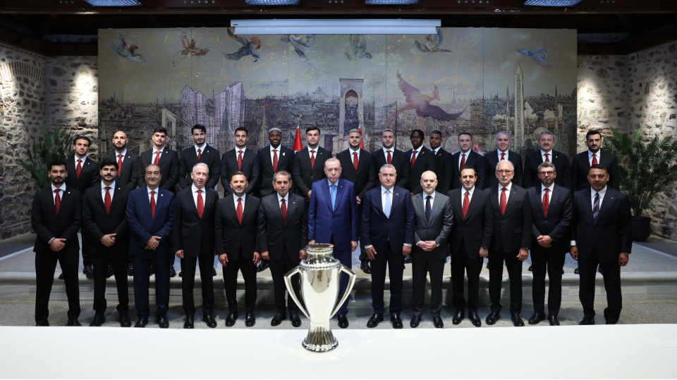Cumhurbaşkanı Erdoğan, G.Saray'ı kabul etti