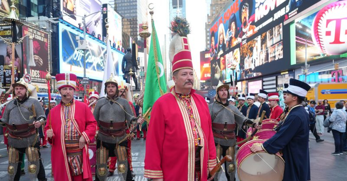 Times Meydanı'nda Mehter Takımı Gösterisi