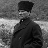 Ünlülerden 19 Mayıs paylaşımları