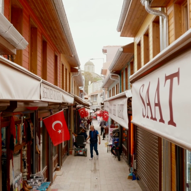 Edirne'nin "Dar Çarşısı" yenilendi
