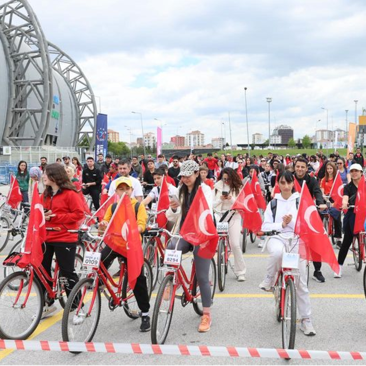Kayseri'de Sporun Yükselişi: 19 Mayıs'ta Bisikletle Geleceğe Yolculuk