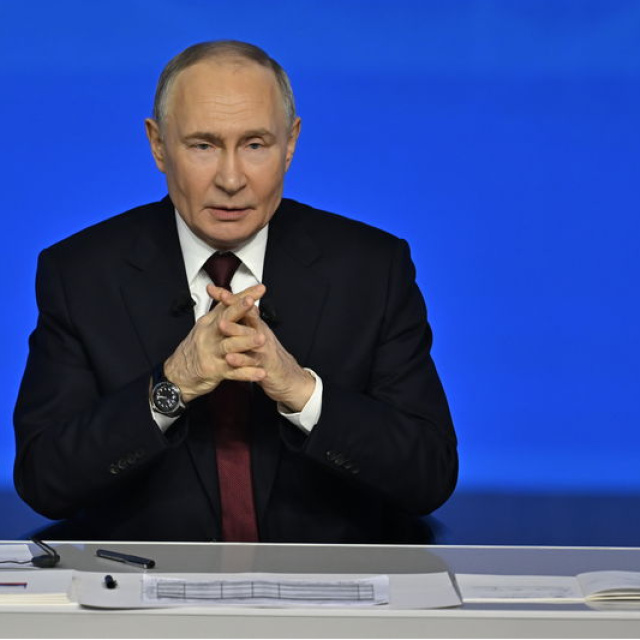 Putin'den Çin'e ziyaret