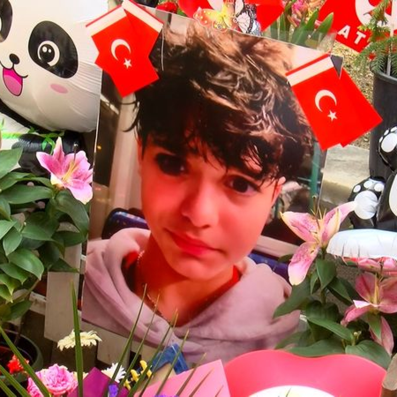 Yıkımlar Ardından Birleşik Ses: Umut Diyarı İstanbul'da Yaşama Çağrısı