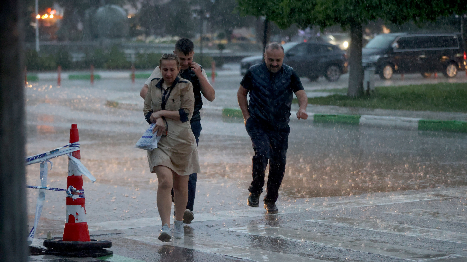 SON DAKİKA! Meteoroloji'den sağanak yağmur uyarısı! Türkiye genelinde bekleniyor - Hava durumu son dakika haberi | Son dakika haberleri