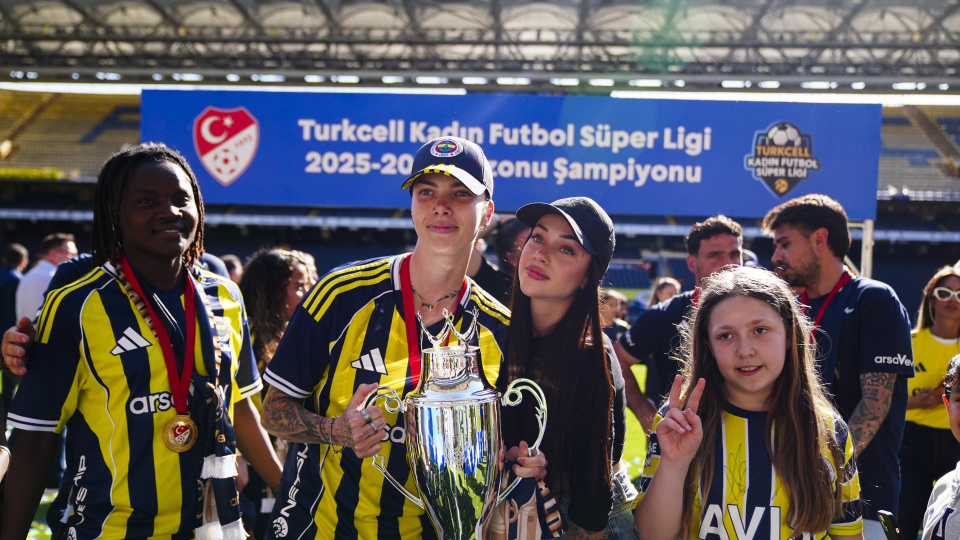 "Fenerbahçe, Galatasaray'dan daha profesyonel"