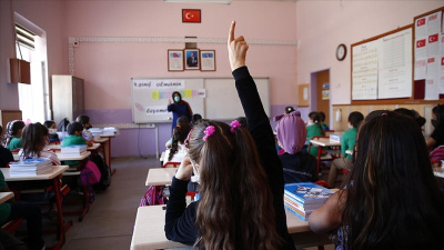 Bugün okullar tatil mi?