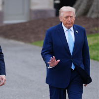 Trump'tan Küba'ya "yeni bir ilişki" teklifi